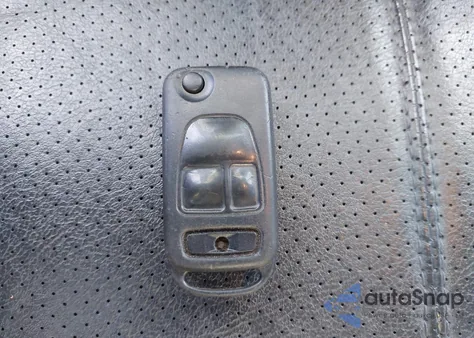 2005 Mercedes-Benz Ml 350 4Matic из США, поврежденный, VIN 4JGAB57E85A564151